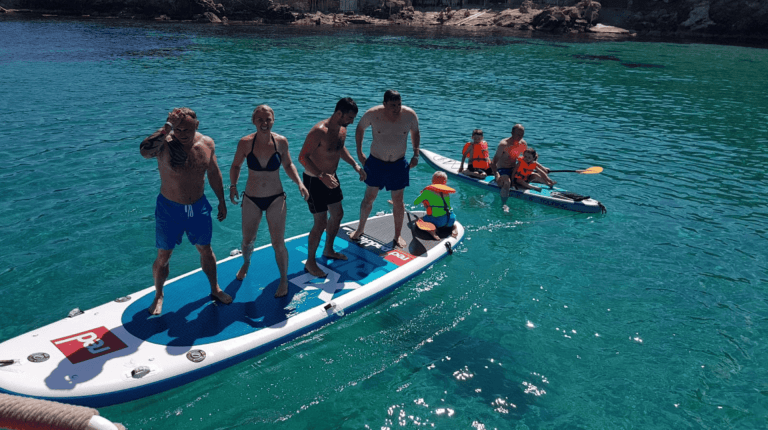 Salvador Ibiza Barco XXL SUP